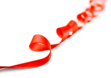 Pembe kıvırcık kurdele 