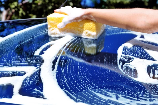 Hand washing car — Stock Photo, Image