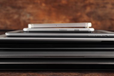 Ahşap arka plan gadget'lar