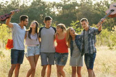 mutlu arkadaş rahatlatıcı 