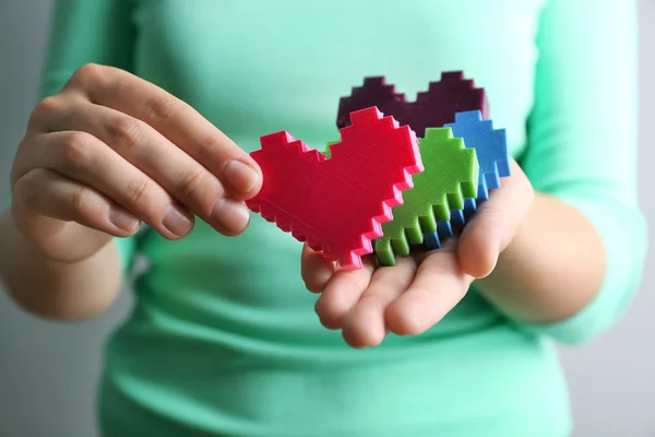 Plastové puzzle srdce — Stock fotografie