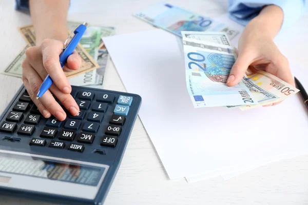 Accounting concept.Analyzing finance report — Stock Photo, Image