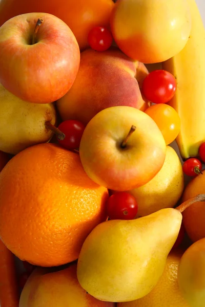 Fundo colorido, suculento, saboroso, saudável de frutas e legumes — Fotografia de Stock