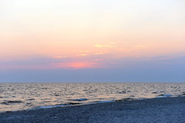 Hermosa puesta de sol mar — Foto de Stock