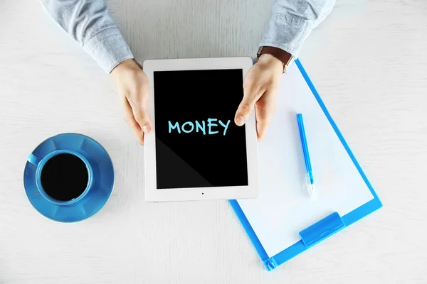 Man working with digital tablet — Stock Photo, Image