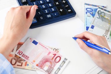 Muhasebe kavram. Finans raporu analiz