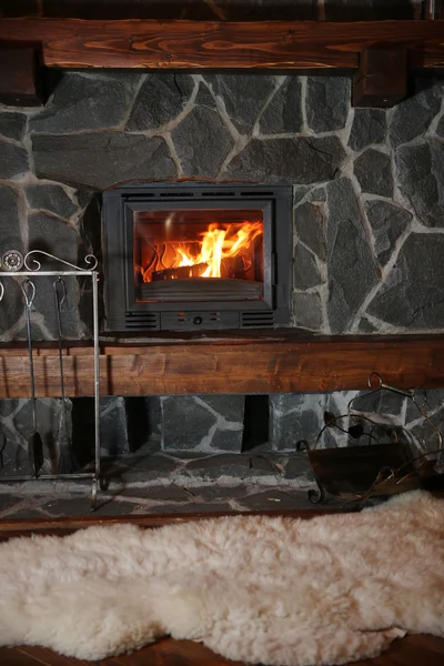 暖炉で燃える火 — ストック写真