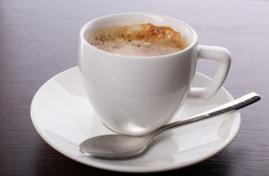 kahve tablo üzerinde kapat