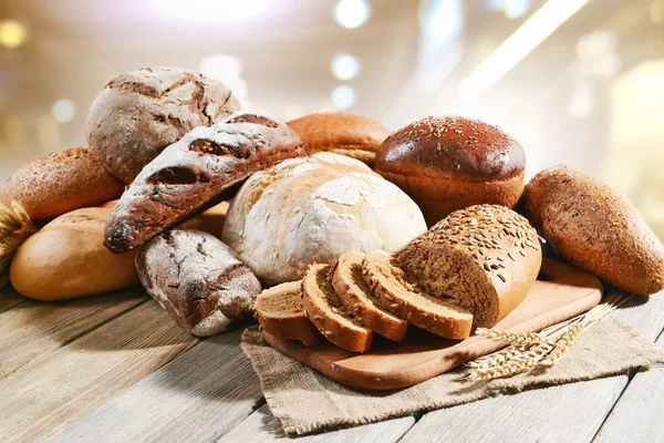 Fresh bread in shop — Stock Photo, Image