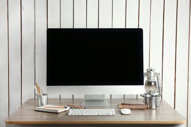 Çalışma alanı İskandinav iç tasarım ile. Retro tasarım konsepti