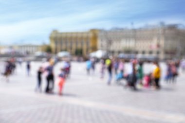 Bulanık Moskova sokaklarında