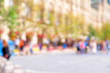 Bulanık Moskova sokaklarında