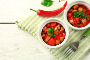 Lezzetli vejetaryen ratatouille 