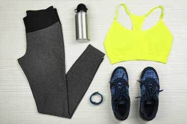 Açık renkli spor için ayarla 