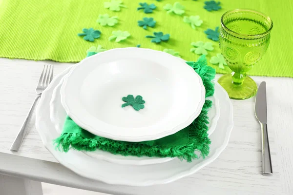 Table setting for St Patricks Day — Stock Photo, Image