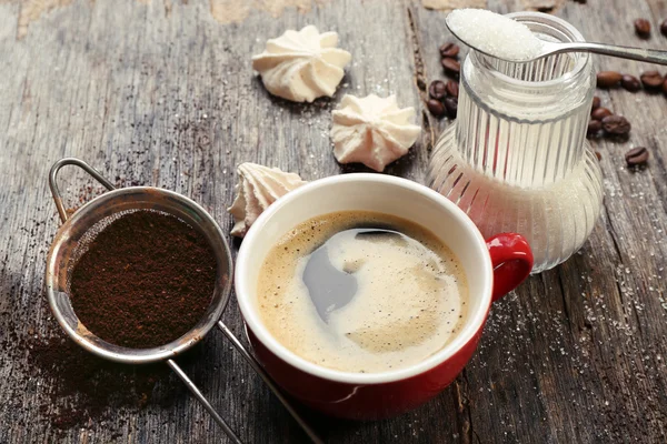 Tazza di caffè e dolci — Foto Stock