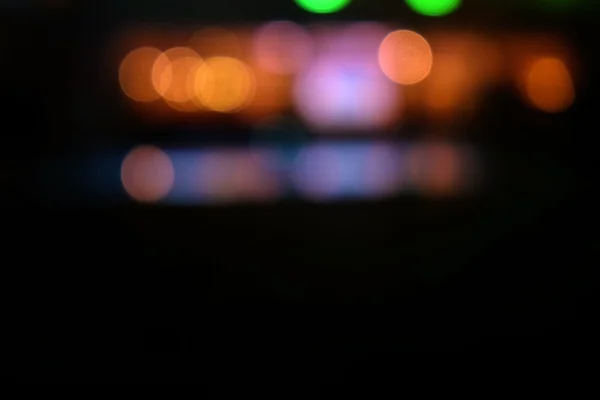 Fundo abstrato do hotel com bokeh luzes desfocadas à noite — Fotografia de Stock