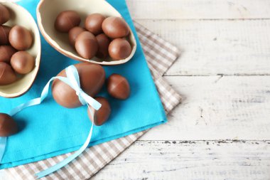 çikolata Paskalya yumurtaları