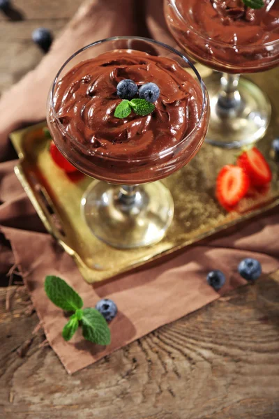 Chocoladedessert in glazen — Stockfoto