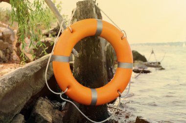 turuncu yaşam şamandıra