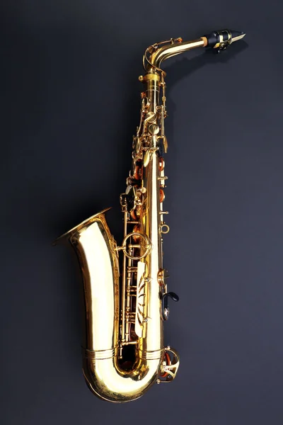 Beautiful golden saxophone — Stock Photo, Image