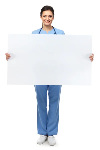 微笑医疗医生抱着一个屏幕 — 图库照片