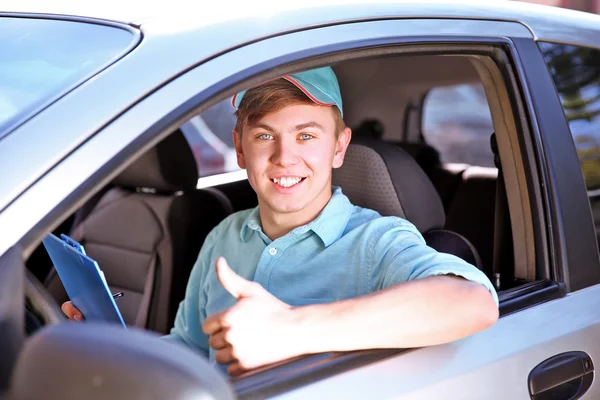 Pizza delivery boy — Stock Photo, Image