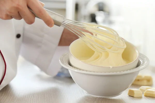 Cooking buttery cream — Stock Photo, Image