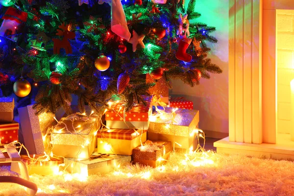 Árbol de Navidad decorado — Foto de Stock