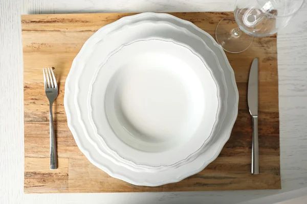 Ajuste de mesa con materiales ecológicos naturales — Foto de Stock