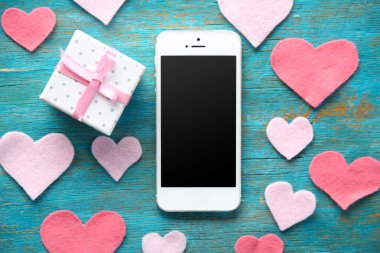 boş ekranlı akıllı telefon