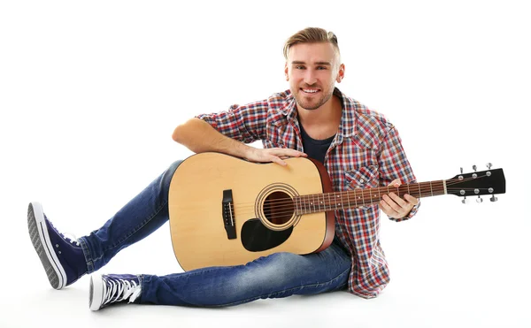 Jeune musicien avec guitare — Photo