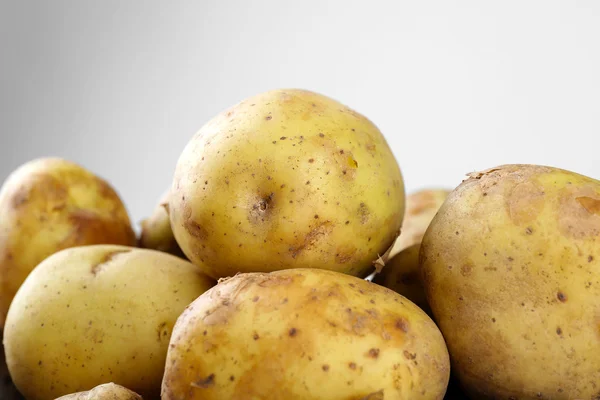 Jonge aardappelen close-up — Stockfoto