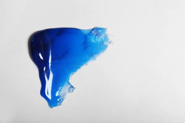 Gota de pintura azul —  Fotos de Stock