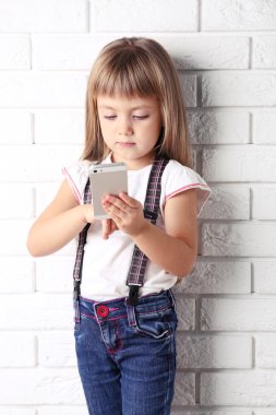 Güzel küçük kız. 