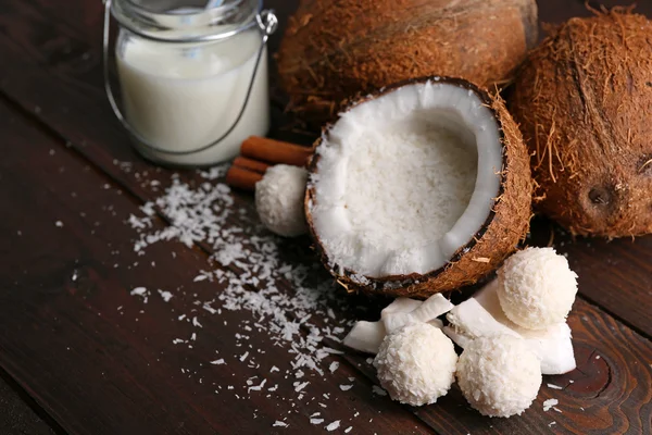 Candies in coconut flakes — Stock Photo, Image