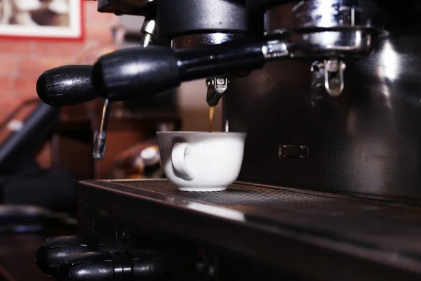 Professionelle Kaffeemaschine — Stockfoto