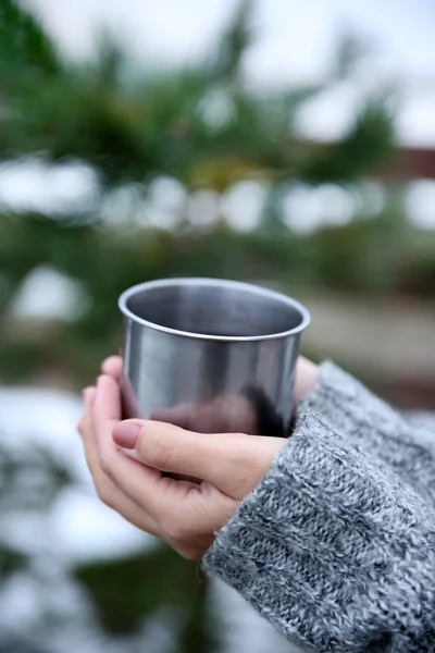 Taza de café de mano —  Fotos de Stock