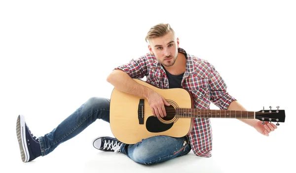 Joven músico con guitarra —  Fotos de Stock