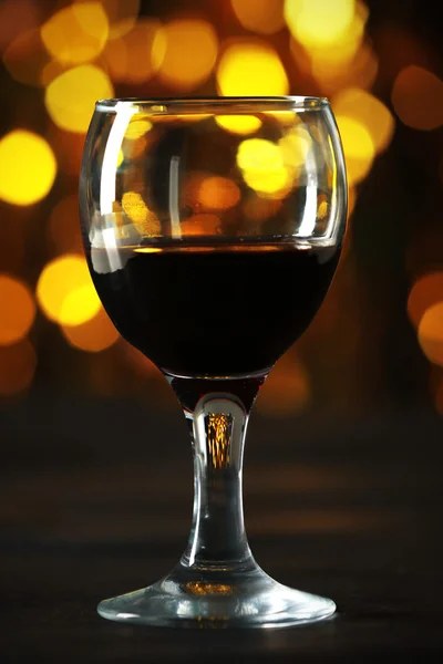 Una copa de vino tinto — Foto de Stock