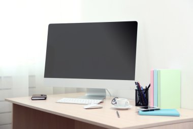 Çalışma alanı ile modern bilgisayar