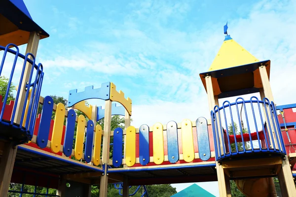 Colorido parque infantil — Foto de Stock