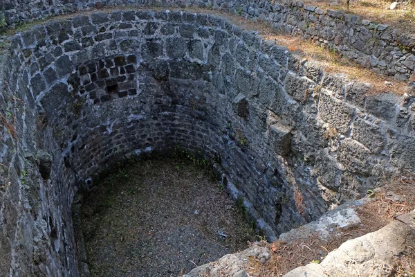 Ruin murów budynku — Zdjęcie stockowe