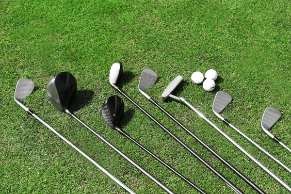 Különböző golf klubok — Stock Fotó