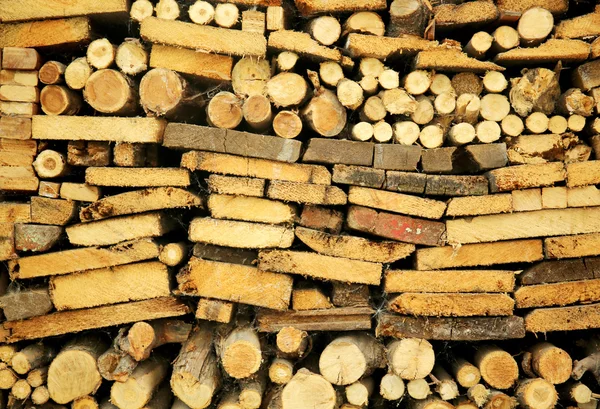 Droge gehakte brandhout logboeken — Stockfoto