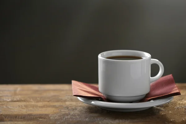 Kopp kaffe och kaffe korn — Stockfoto