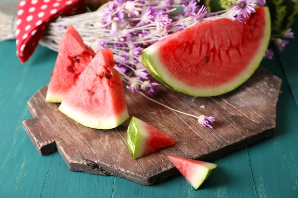 Frische in Scheiben geschnittene Wassermelone — Stockfoto