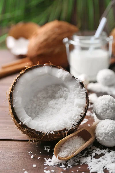 Godis i kokosflingor — Stockfoto