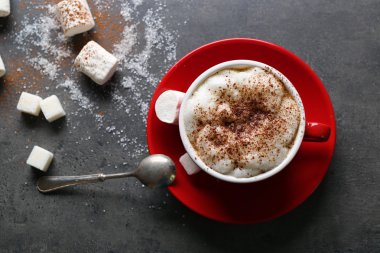 fincan kahve ve tatlılar