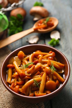 Kase lezzetli Marine mantar